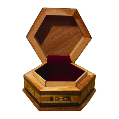 صندوق موزاييك دمشقي – حرفة يدوية وأناقة مخملية