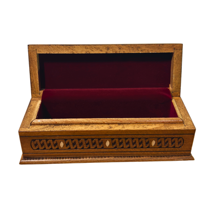 Handcrafted Luxury Carved Box – Mother of Pearl & Velvet Elegance