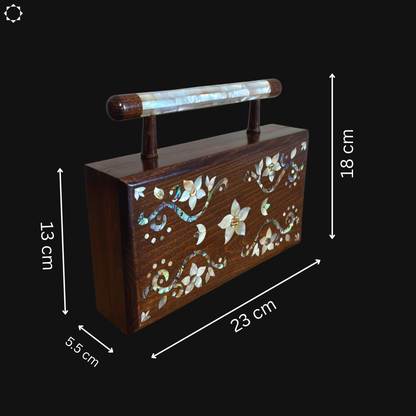 The Garden of Noor – Lüks Şam El Çantası, Çiçek Motifli Sedef İşleme ve Brokar Astar