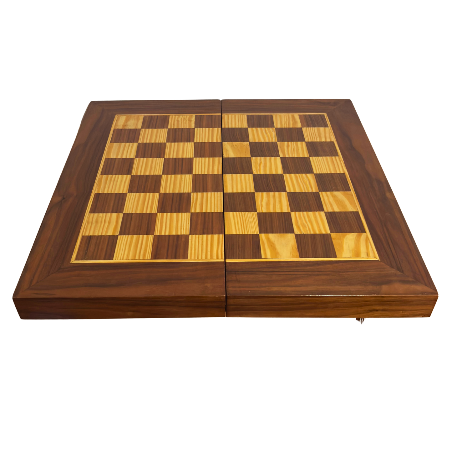 طاولة شطرنج و زهر دمشقية فاخرة من صنع الحرفي غابي الدايه – تصميم  كلاسيكي من الخشب الطبيعي