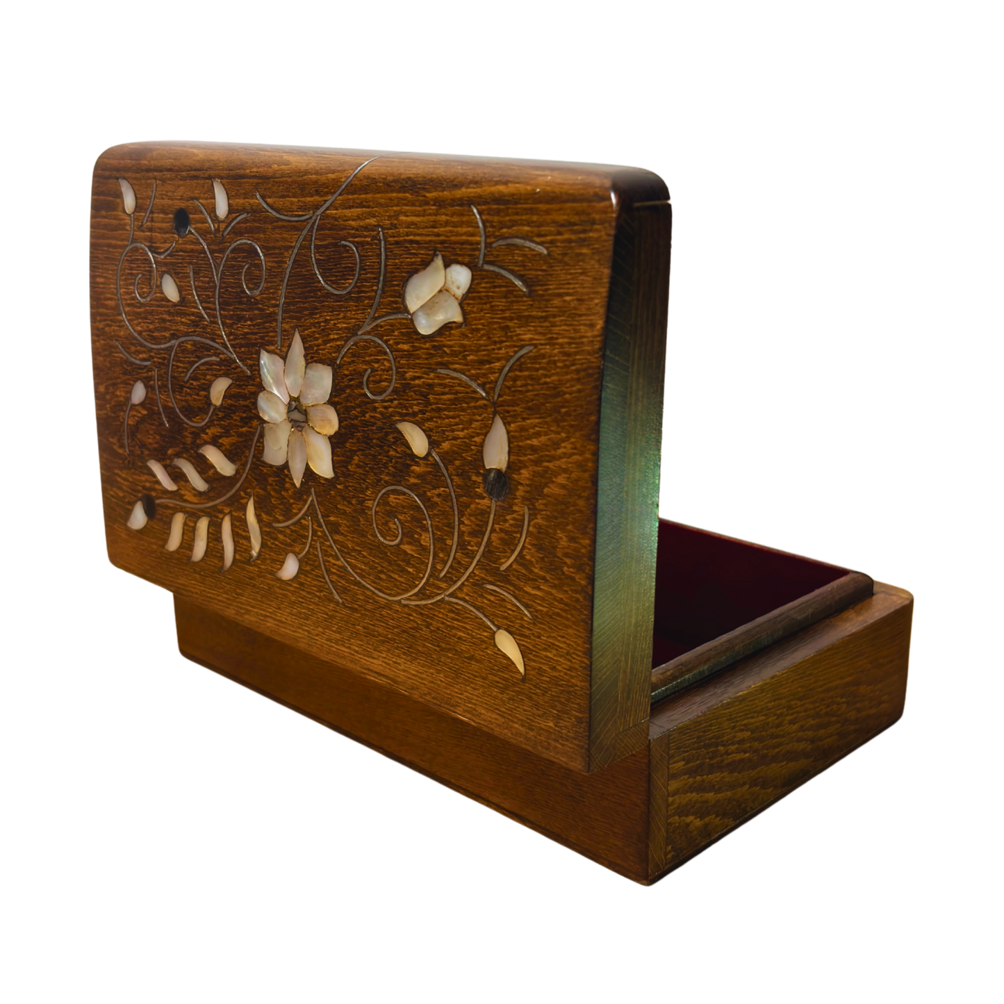 صندوق دمشقي فاخر – تطعيم بالصدف وبراعة المشغل العربي