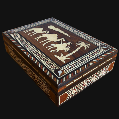 1970’ler Vintage Şam Deve Mozaik Kutusu – El Yapımı Suriye Sanatı